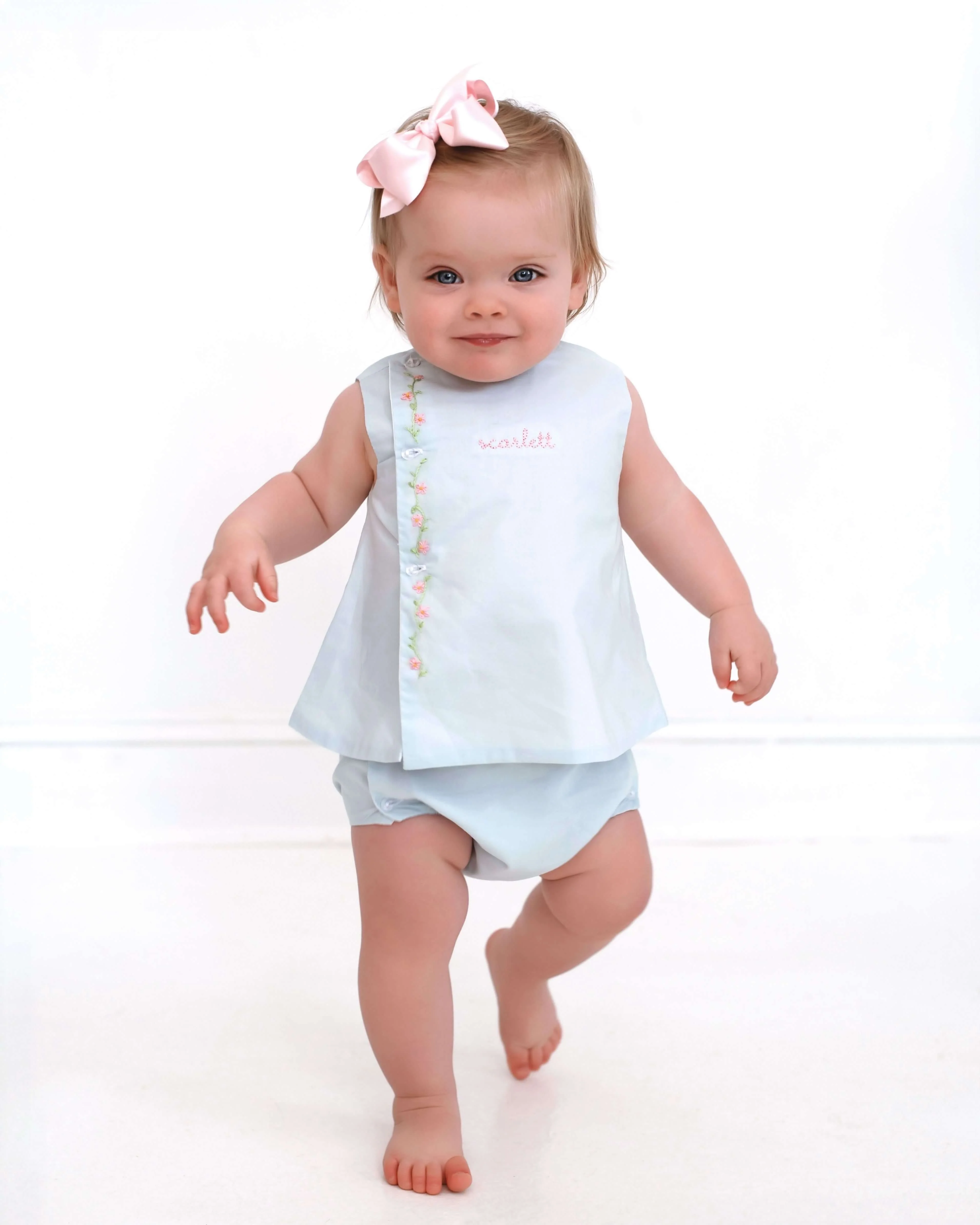 Embroidered Floral Vine Diaper Set - Image 2